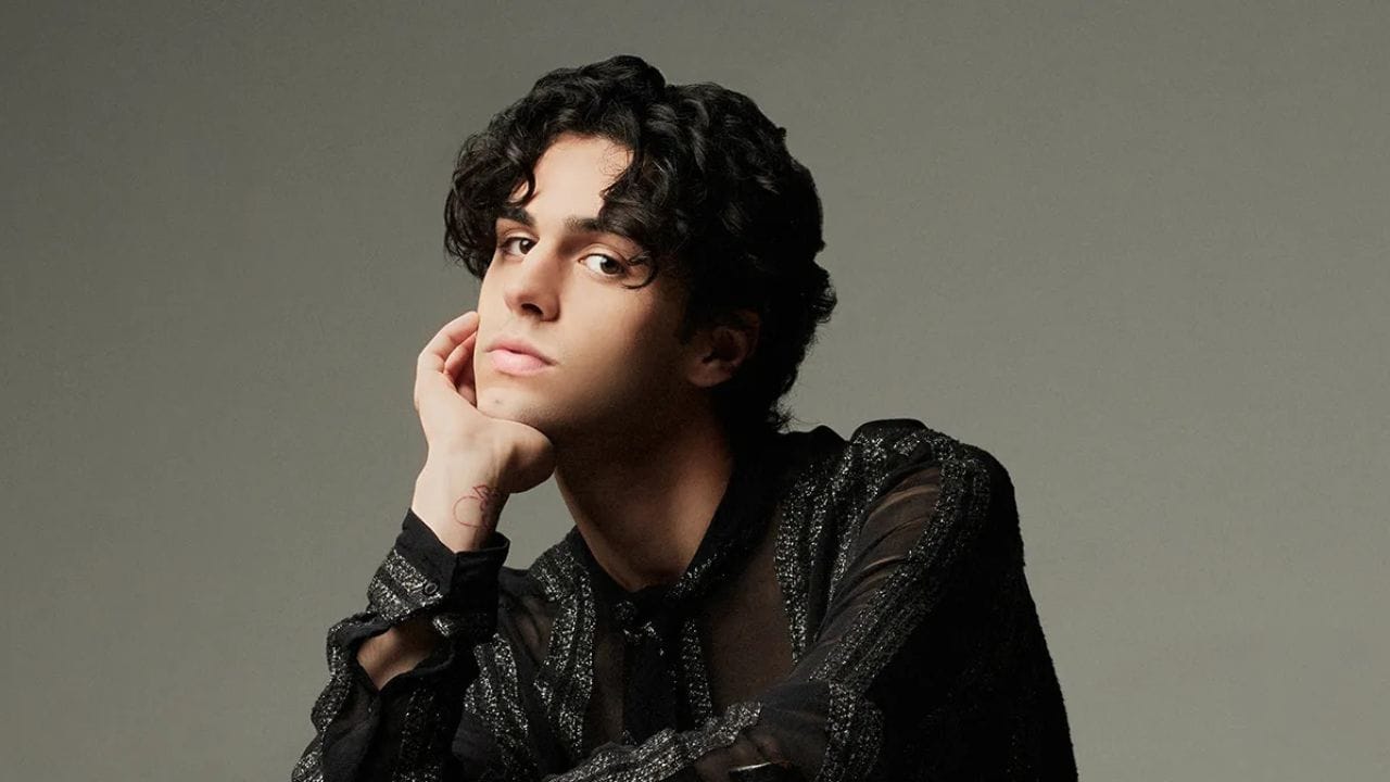 Lirik terjemahan dan arti makna lagu Until I Found You dari Stephen Sanchez