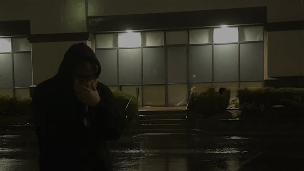 Lirik terjemahan dan arti makna lagu better for you dari siopaolo