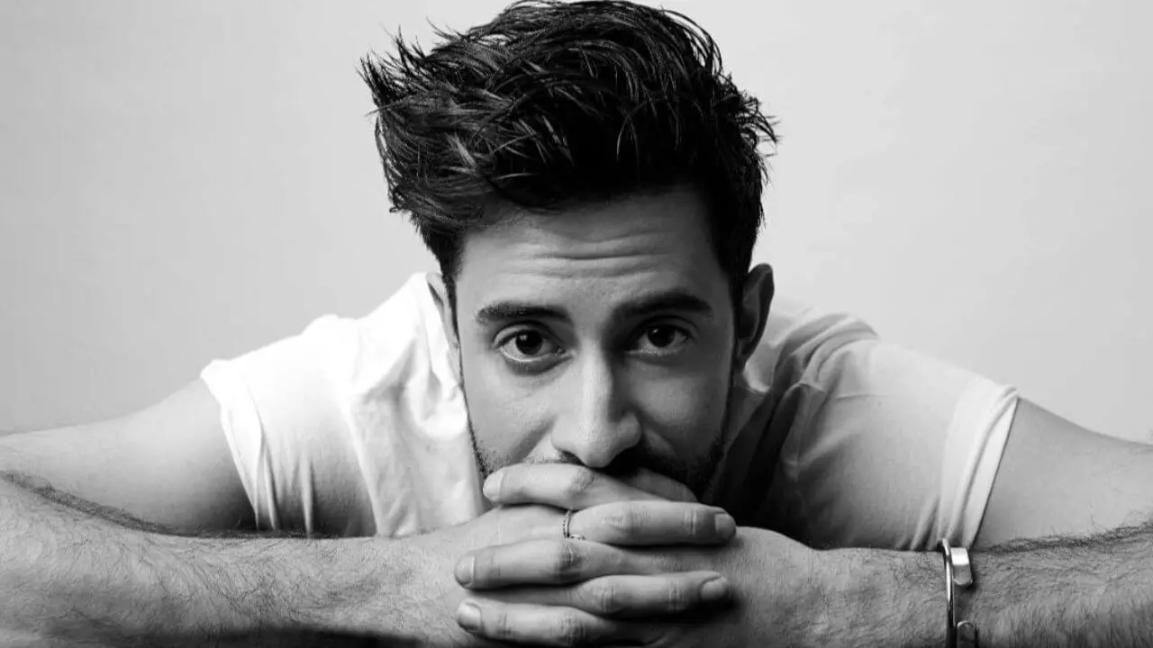 Lirik terjemahan dan makna lagu We Were Never Really Friends karya dari Bruno Major