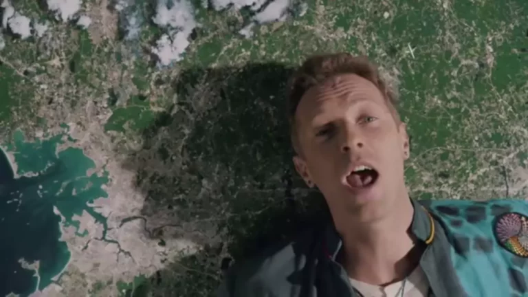 Lirik Lagu ‘Up&Up’ – Coldplay, Lengkap dengan Terjemahan dan Makna