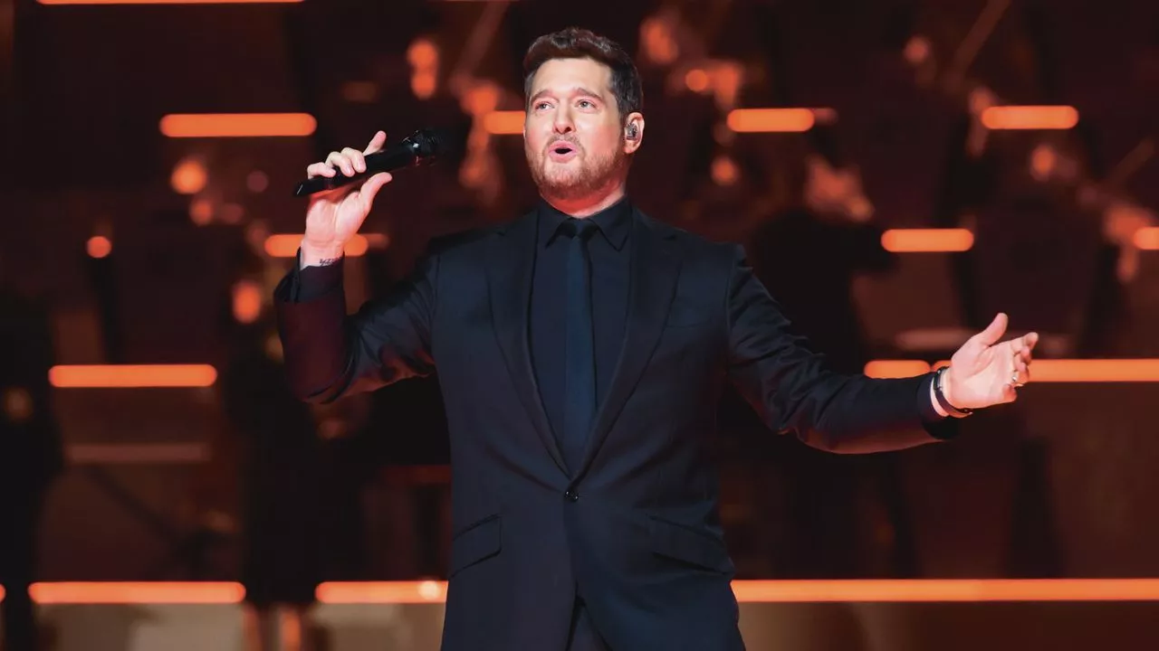 Lirik terjemahan dan arti makna lagu The Way You Look Tonight karya dari Michael Buble
