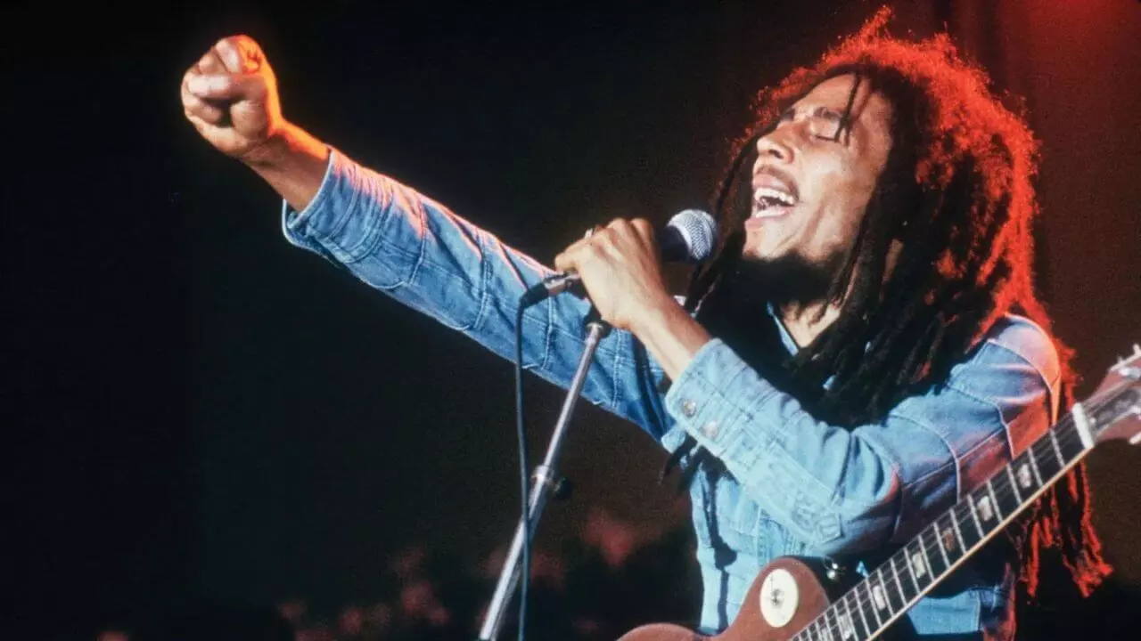 Lirik terjemahan dan arti makna lagu Nice Time karya dari Bob Marley