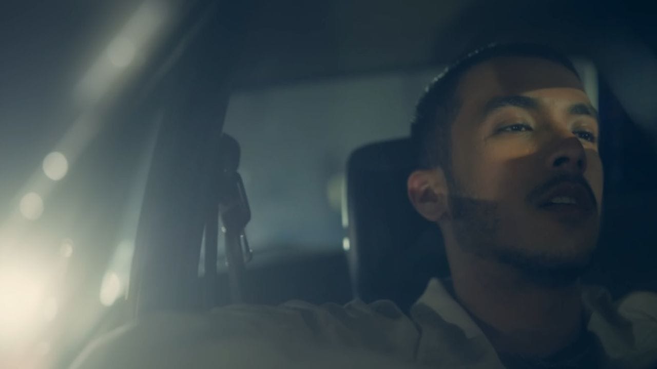 Lirik terjemahan dan arti makna lagu Issa Goodbye dari Aziz Hedra