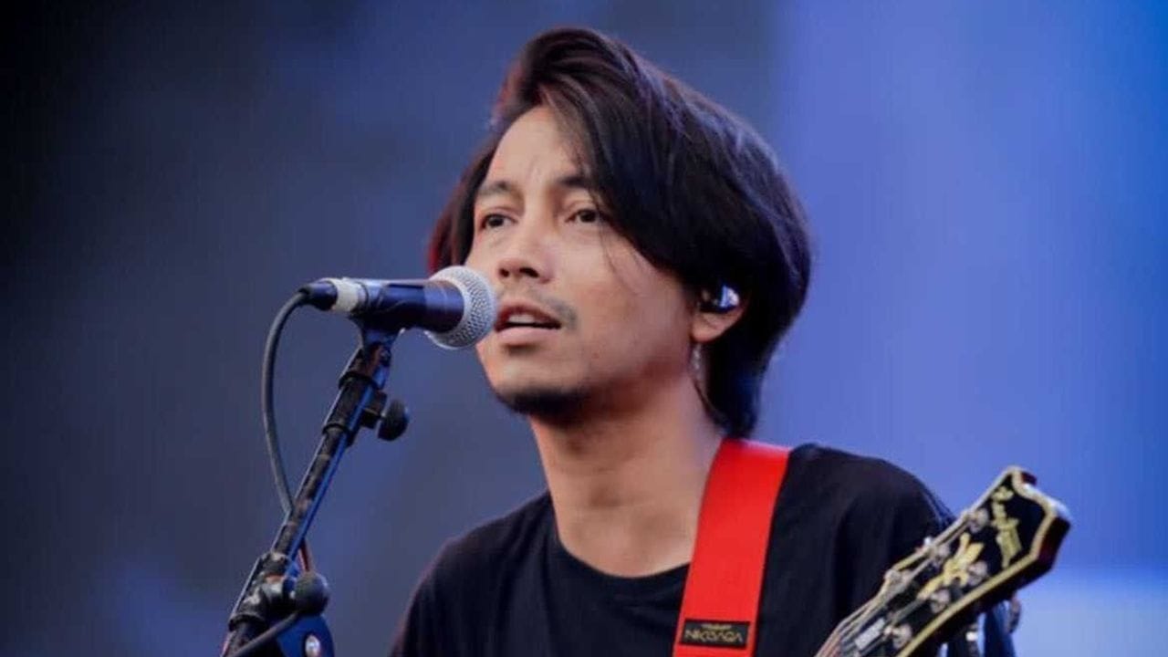 Lirik dan arti makna lagu April dari Fiersa Besari