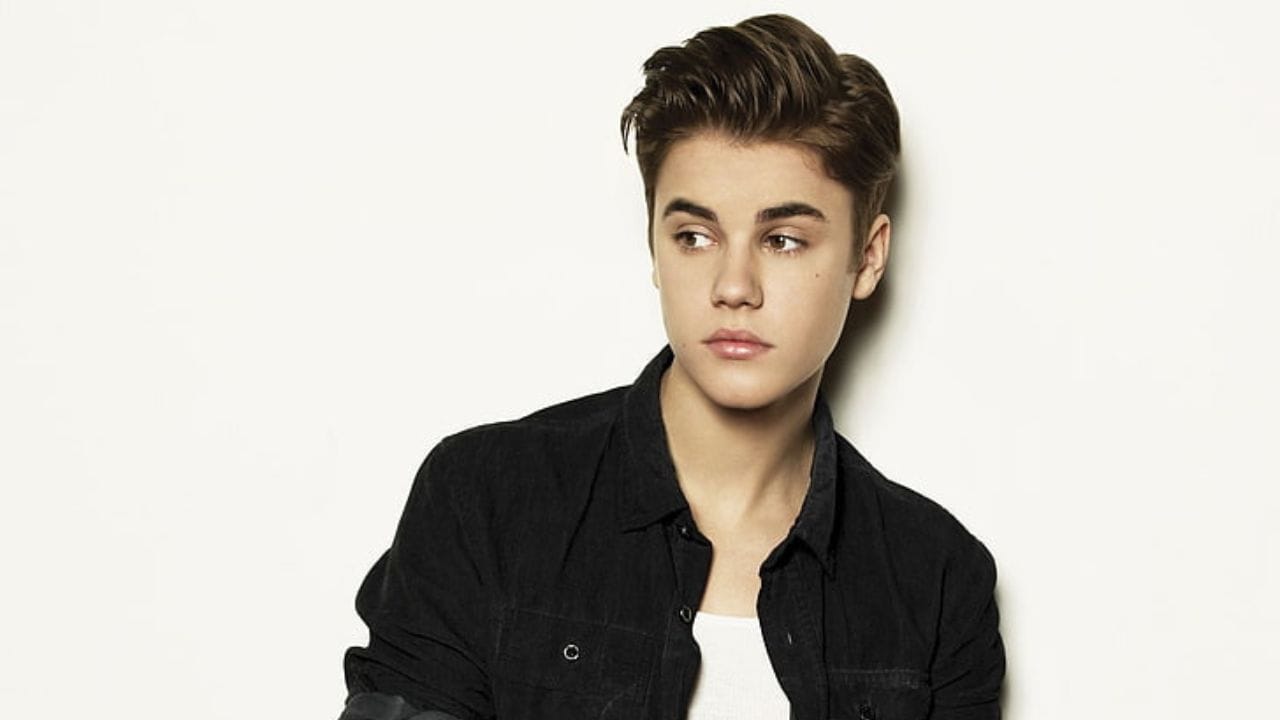 Lirik terjemahan dan arti makna lagu Somebody To Love dari Justin Bieber