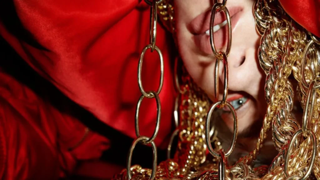 Lirik terjemahan dan arti makna lagu watch dari Billie Eilish