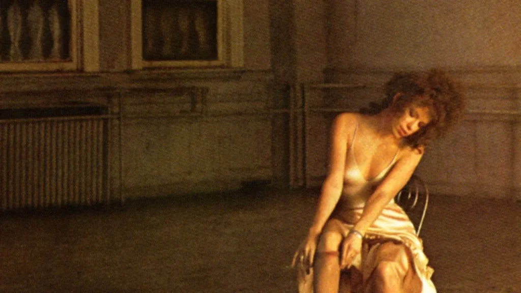 Lirik terjemahan dan arti makna lagu For Old Times Sake dari Carly Simon