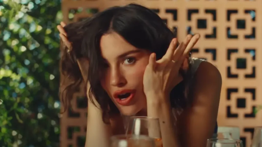 Lirik terjemahan dan arti makna lagu I Love You, I’m Sorry dari Gracie Abrams