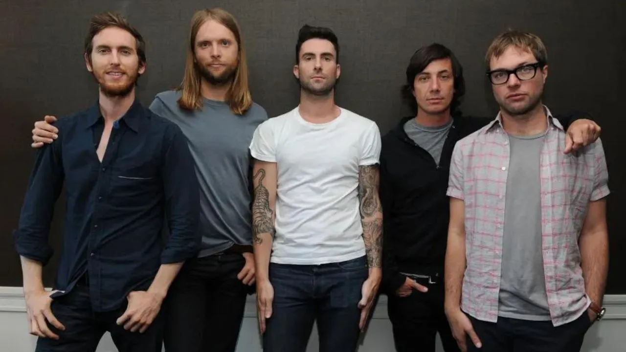 Lirik terjemahan dan arti makna lagu Just A Feeling dari Maroon 5