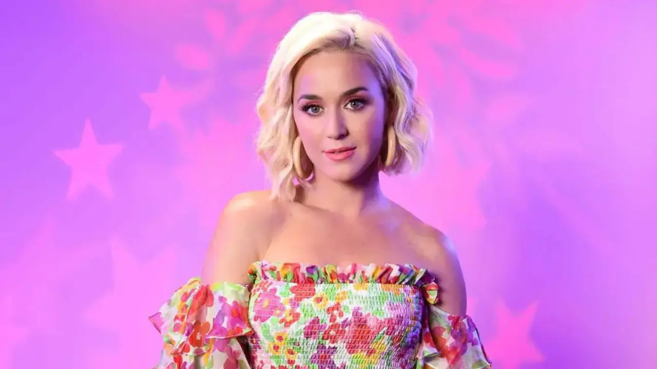 Lirik terjemahan dan arti makna lagu Never Really Over dari Katy Perry