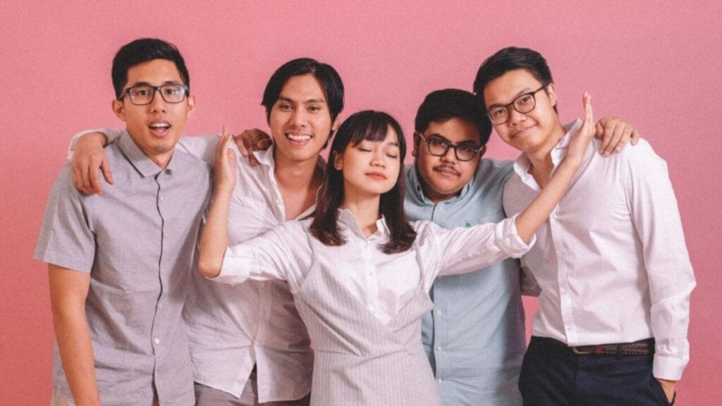 Lirik terjemahan dan arti makna lagu Is It The Answer dari Reality Club