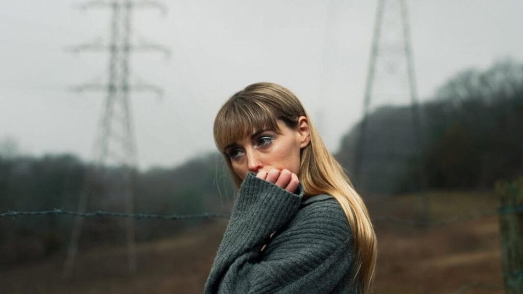 Lirik terjemahan dan arti makna lagu Kids dari Sasha Alex Sloan