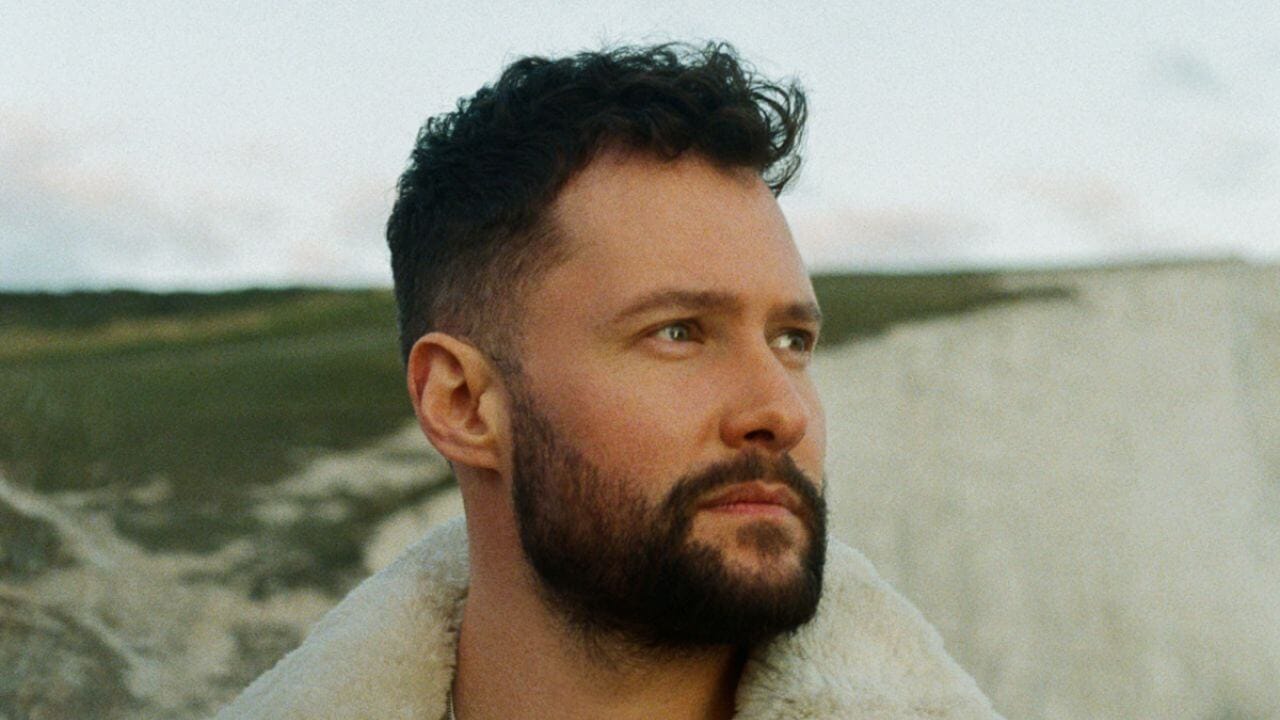 Lirik terjemahan dan arti makna lagu If You Ever Change Your Mind dari Calum Scott