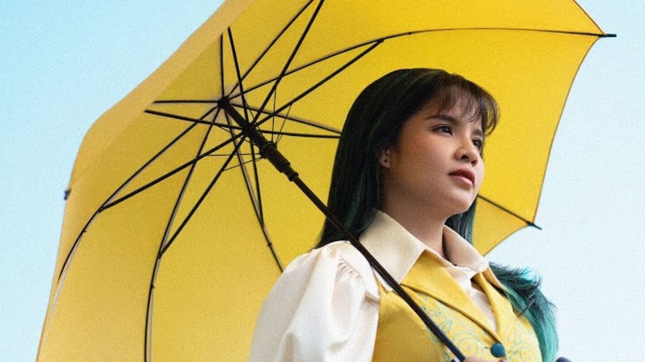 Lirik dan arti makna lagu Sedia Aku Sebelum Hujan dari Idgitaf