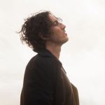 Lirik terjemahan dan arti makna lagu Poison dari Dean Lewis