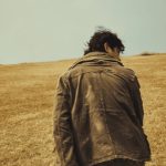 Lirik dan arti makna lagu Wals Akhir Zaman dari Rony Parulian