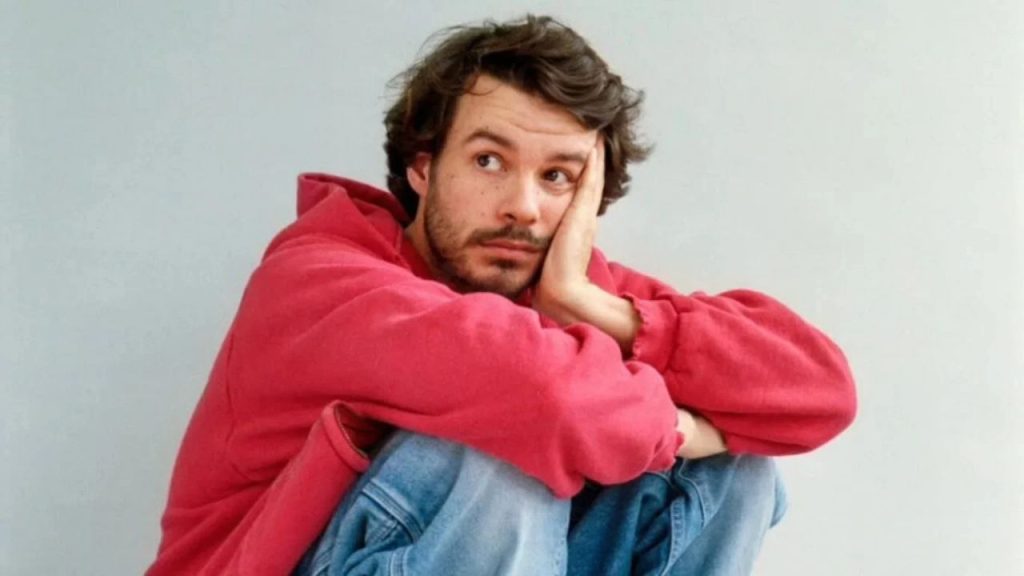 Lirik terjemahan dan arti makna lagu Hannah Montana dari Rex Orange County